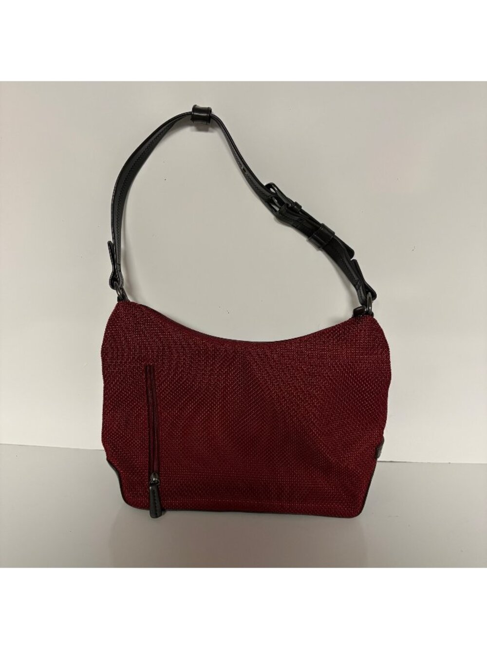 The Sak Maroon Textured Shoulder Bag Black Faux Leather Accents Adjustable Strap